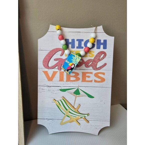 Beach Decor and Accessories - Picture 5 of 8